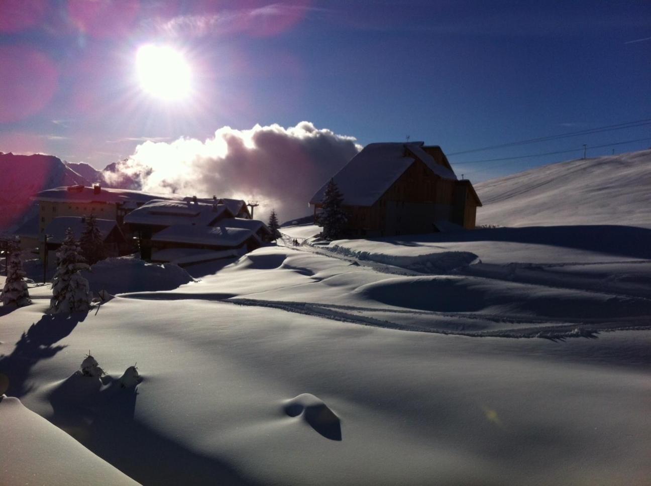 Hotel Le Dome Alpe d'Huez Eksteriør billede